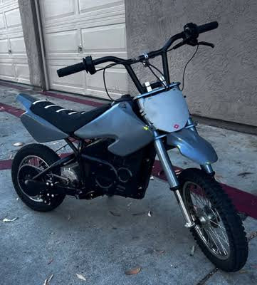 Razor plastics