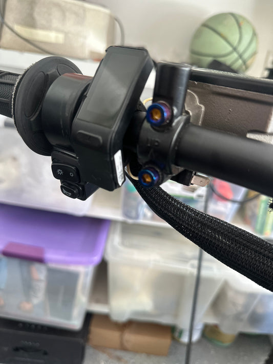 Ultra Bee Hand Brake Titanium